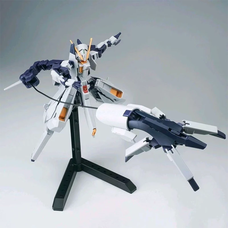نموذج Ak Model Hg 002 TR-6 Wou - مراجعة Bandai Gundam Rg وسعره
